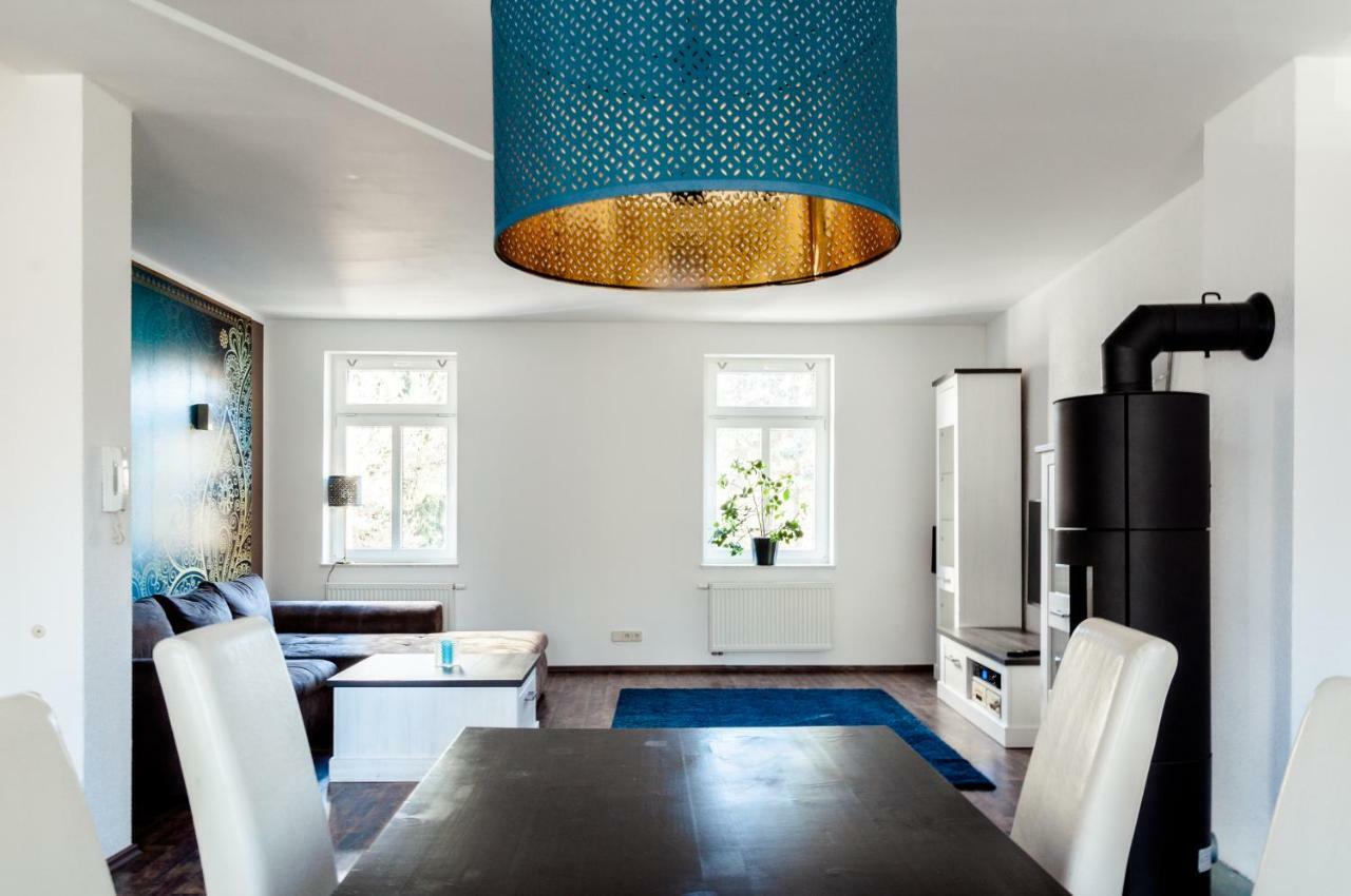 Tarata Haus Apartment Halle  ภายนอก รูปภาพ